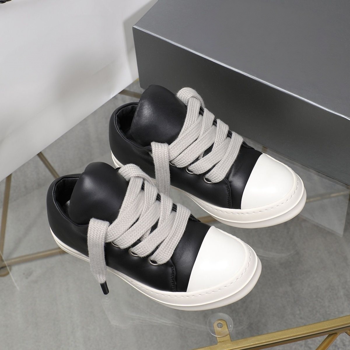 Распродажа брендовой продукции – обзор и цена Men Shoes Sale
