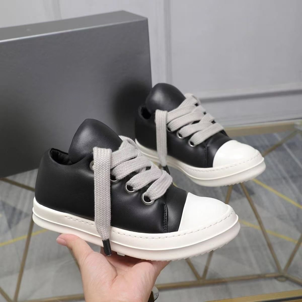 Распродажа брендовой продукции – обзор и цена Men Shoes Sale